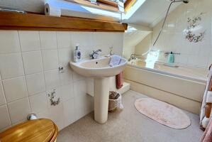 Picture #19 of Property #1828846641 in Lions Wood, St Leonards BH24 2LU