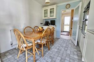 Picture #5 of Property #1828846641 in Lions Wood, St Leonards BH24 2LU