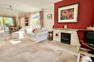Picture #9 of Property #1828846641 in Lions Wood, St Leonards BH24 2LU