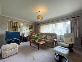 Picture #2 of Property #1830230331 in Renouf Close, Pennington, Lymington SO41 8GL
