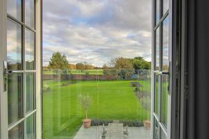 Picture #12 of Property #1833666441 in Sopley Park, Sopley, Christchurch BH23 7AT