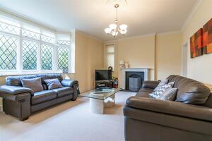Picture #10 of Property #1834870641 in Brudenell Avenue, Canford Cliffs BH13 7NW