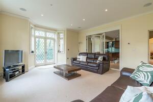 Picture #7 of Property #1834870641 in Brudenell Avenue, Canford Cliffs BH13 7NW