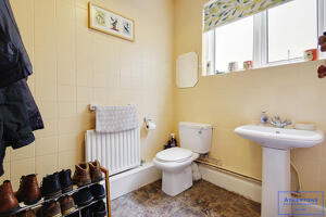 Picture #18 of Property #1834920741 in St Lukes Road,  Bournemouth BH3 7LR