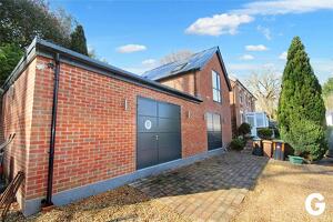Picture #18 of Property #1837946541 in Hurn Road, Ringwood BH24 2AF