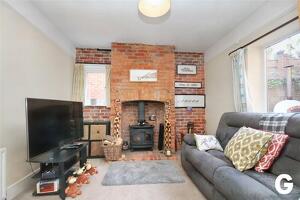 Picture #3 of Property #1837946541 in Hurn Road, Ringwood BH24 2AF