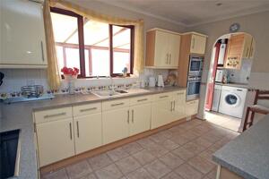 Picture #2 of Property #1838388231 in Becton Mead, Barton on Sea, New Milton BH25 7DL