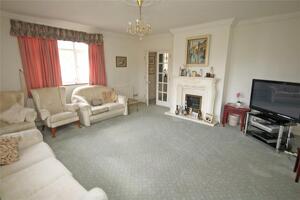 Picture #3 of Property #1838388231 in Becton Mead, Barton on Sea, New Milton BH25 7DL