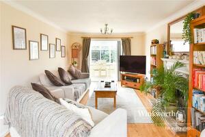 Picture #1 of Property #1838460741 in Elmgate Drive, Bournemouth BH7 7EF
