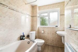 Picture #15 of Property #1839915141 in Lynwood Drive, Merley, Wimborne BH21 1UU