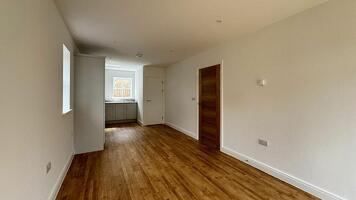 Picture #8 of Property #1840147641 in Clarendon Road, Christchurch BH23 2AD