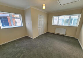 Picture #12 of Property #1843955541 in Barnsfield Crescent, Totton SO40 8BW