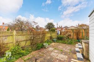 Picture #23 of Property #1845604641 in Fenton Road, Southbourne BH6 5BP