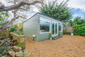 Picture #13 of Property #1849120641 in Baring Road, Hengistbury Head, Southbourne BH6 4DT