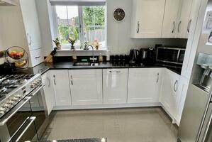 Picture #6 of Property #1849619931 in Haywards Farm Close, Verwood BH31 6XW