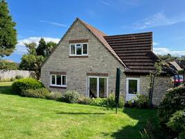 Picture #3 of Property #1849649931 in Cauldron Barn Road, Swanage BH19 1QF