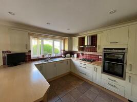Picture #7 of Property #1849649931 in Cauldron Barn Road, Swanage BH19 1QF