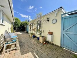 Picture #18 of Property #1854200331 in Crispin Close, Highcliffe On Sea, Christchurch BH23 5BT