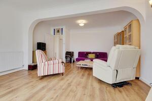 Picture #4 of Property #1854835641 in Extended Accommodation, Acres Road, Bournemouth BH11 8ST