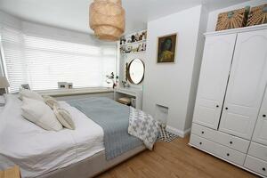 Picture #7 of Property #1857139641 in Hawden Road, Bournemouth BH11 8RP