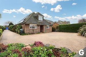 Picture #1 of Property #1863514641 in Broadshard Lane, Ringwood BH24 1RP