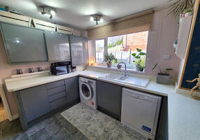 Picture #10 of Property #1865910441 in Wood Road, Ashurst SO40 7BD