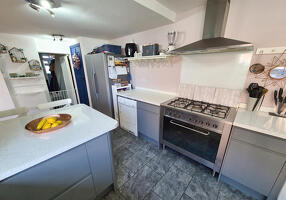 Picture #8 of Property #1865910441 in Wood Road, Ashurst SO40 7BD