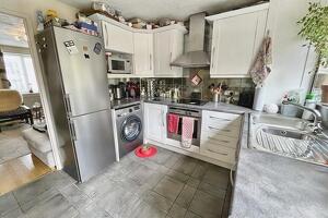 Picture #5 of Property #1867774641 in Castledean BH7 7HZ