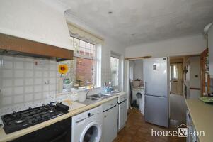 Picture #7 of Property #1868894241 in Cox Avenue, Bournemouth BH9 3LY