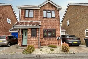 Picture #0 of Property #186975868 in Castledean BH7 7JB