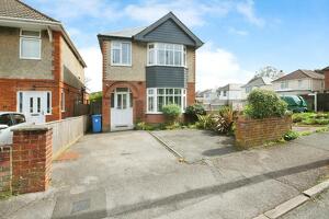 Picture #0 of Property #1872568641 in Sheringham Road, Poole BH12 1NT