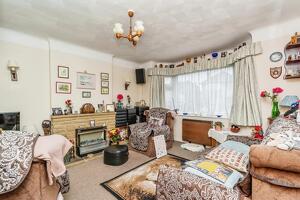 Picture #2 of Property #1872763641 in Lackford Avenue, Totton, Southampton SO40 9BQ
