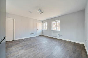 Picture #3 of Property #1872969441 in Forest View, Ringwood Road, Woodlands SO40 7HT