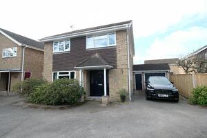 Picture #0 of Property #1876339641 in Hythe Road, Marchwood, Southampton SO40 4WU