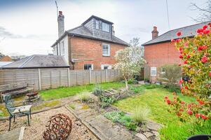 Picture #8 of Property #1879093641 in Leigh Road, Wimborne BH21 1AQ