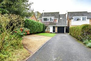 Picture #0 of Property #1882125141 in Cutlers Place, Colehill, Wimborne BH21 2HZ