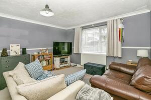 Picture #4 of Property #1883440641 in Esmonde Way, Poole BH17 8QT