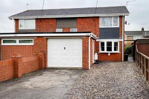 Picture #0 of Property #1884772641 in Totton SO40 3LQ