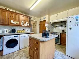 Picture #4 of Property #1885685541 in Footners Lane, Burton, Christchurch BH23 7NT