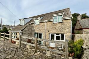 Picture #1 of Property #1886777541 in High Street, Langton Matravers BH19 3HA