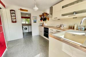 Picture #9 of Property #1886777541 in High Street, Langton Matravers BH19 3HA