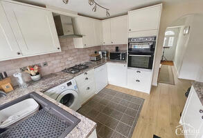 Picture #7 of Property #1890488541 in Runnymede Avenue, Bournemouth BH11 9SP