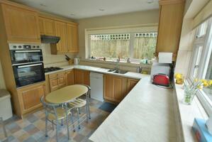 Picture #8 of Property #1892060541 in Yew Tree Close, Wimborne BH21 1LL