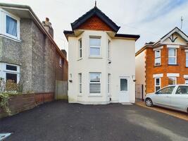 Picture #0 of Property #189240868 in Cranleigh Road, Southbourne, Bournemouth BH6 5JQ