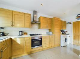 Picture #2 of Property #189240868 in Cranleigh Road, Southbourne, Bournemouth BH6 5JQ