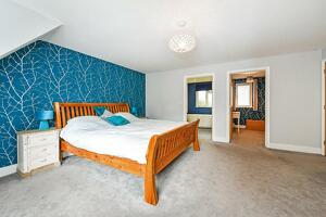 Picture #8 of Property #1896994041 in Shrubbs Hill Road, Lyndhurst SO43 7DJ