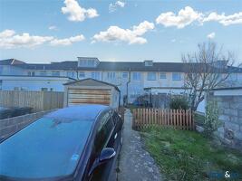 Picture #2 of Property #1902271641 in Fulwood Avenue, Bear Wood, Bournemouth BH11 9NJ