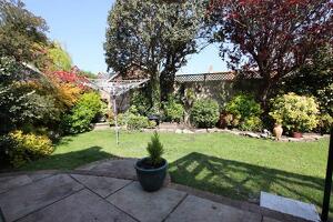 Picture #12 of Property #1904702541 in Christchurch BH23 3LG