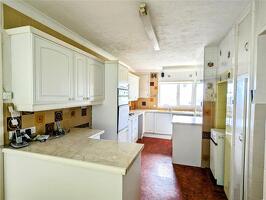 Picture #5 of Property #1906549641 in Springfield Crescent, Lower Parkstone BH14 0LL