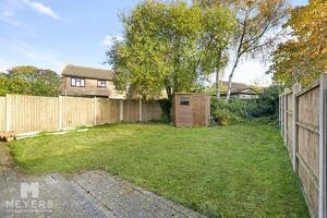 Picture #14 of Property #1906894641 in Twyford Way, Canford Heath, Poole BH17 8SR